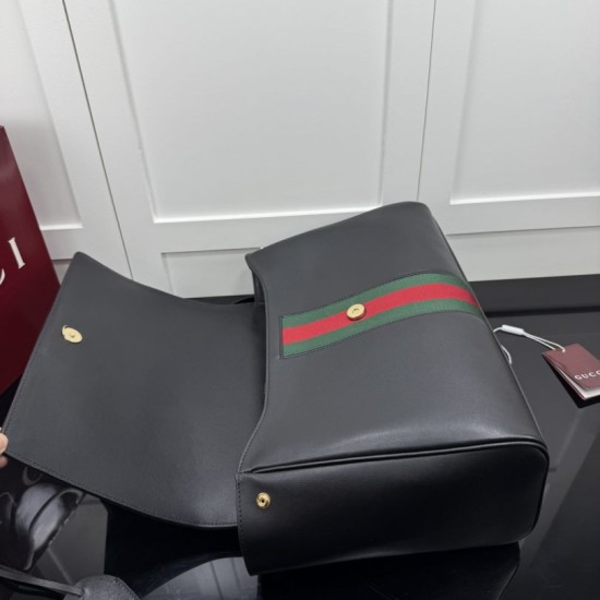Replica di lusso Borse a mano media Gucci Paparazzo 875019 nera Imitazioni Replica Borse a mano media Gucci Paparazzo 875019 nera firmate