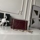 Cloni Borsa Chanel Reissue 2.55 26S pelle rugosa/gonfia Double Flap A37586 Borgogna firmate