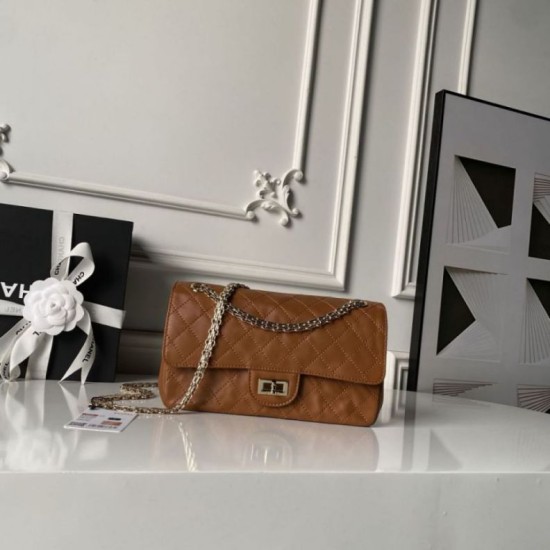 Replica di lusso Borse Alta Qualità Chanel Reissue 2.55 26S pelle rugosa/gonfia Double Flap A37586 Giallo Imitazioni Cloni Borse Replica Alta Qualità Chanel Reissue 2.55 26S pelle rugosa/gonfia Double Flap A37586 Giallo firmate