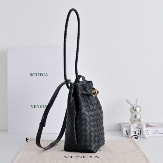 Cloni Borsa Replica a secchiello piccola Andiamo di Bottega Veneta Nero firmate