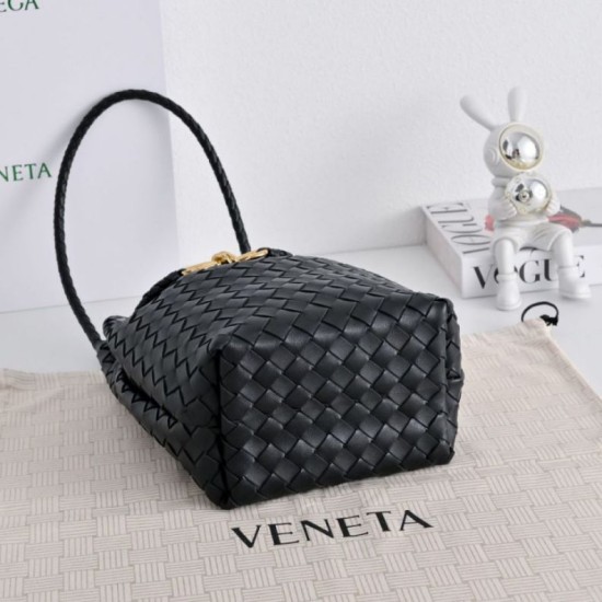 Cloni Borsa Replica a secchiello piccola Andiamo di Bottega Veneta Nero firmate