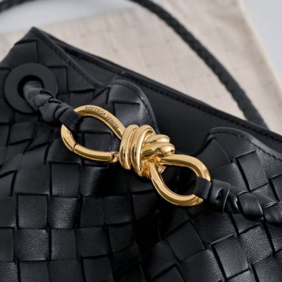 Cloni Borsa Replica a secchiello piccola Andiamo di Bottega Veneta Nero firmate