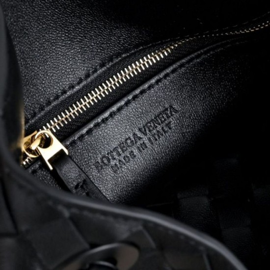 Cloni Borsa Replica a secchiello piccola Andiamo di Bottega Veneta Nero firmate