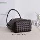 Replica di lusso Borse a secchiello piccola Andiamo di Bottega Veneta Borgogna Imitazioni Cloni Borse Replica a secchiello piccola Andiamo di Bottega Veneta Borgogna firmate