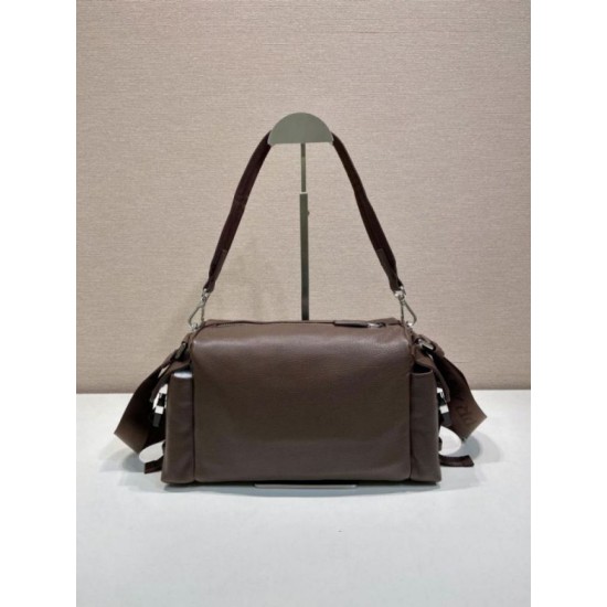 Cloni Borsa a tracolla Prada Brique Explore 2VH206 Marrone firmate