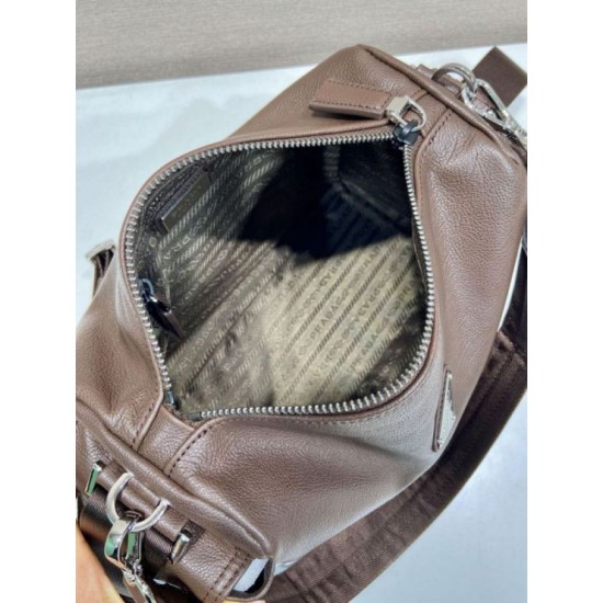 Cloni Borsa a tracolla Prada Brique Explore 2VH206 Marrone firmate