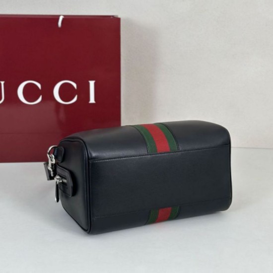 Replica di lusso Borsa da viaggio piccola Gucci Web Trademark 866980 nera Imitazioni Cloni Borsa da viaggio piccola Gucci Web Trademark 866980 nera firmate