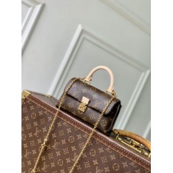 Borse Louis Vuitton Nano Madeleine M28426