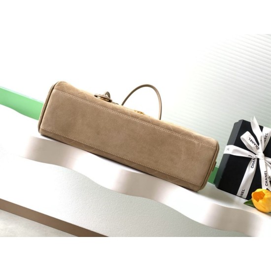 Replica di lusso Borsa Chanel 26S Maxi Bowling AS6211 scamosciata di vitello beige scuro Imitazioni Cloni Borsa Chanel 26S Maxi Bowling AS6211 scamosciata di vitello beige scuro firmate