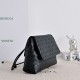 Replica di lusso Borsa a tracolla Bottega Veneta Giorno Intrecciato nera Imitazioni Cloni Borsa a tracolla Bottega Veneta Giorno Intrecciato nera firmate
