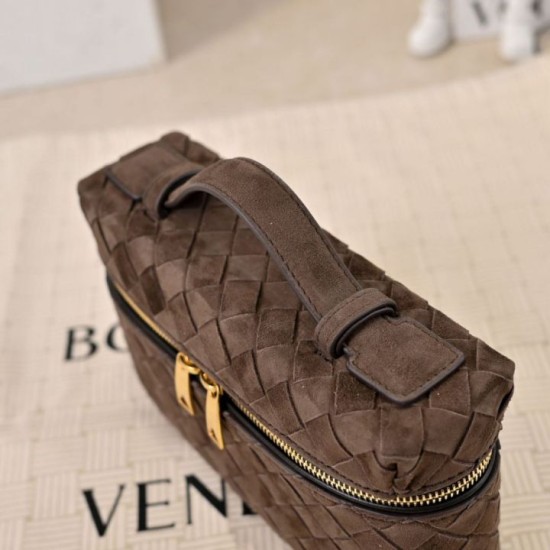 Replica di lusso Borse Beauty case Bottega Veneta trucco scamosciata caffè Imitazioni Cloni Borse Beauty case Bottega Veneta trucco scamosciata caffè firmate