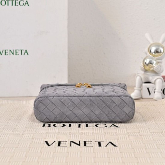 Replica di lusso Borse Beauty case Bottega Veneta trucco scamosciata Grigio Imitazioni Cloni Borse Beauty case Bottega Veneta trucco scamosciata Grigio firmate