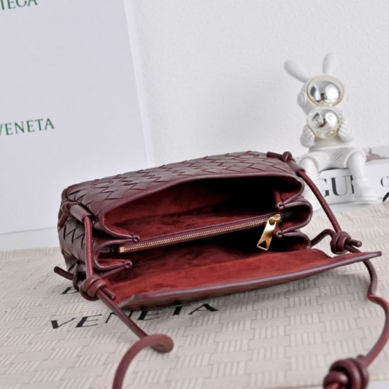 Cloni Borse Replica fedele Notturno Intrecciato Bottega Veneta Borgogna firmate