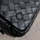 Replica di lusso Borsa 1:1 a tracolla Notturno Intrecciato Bottega Veneta Nero Imitazioni Cloni Borsa Replica a tracolla Notturno Intrecciato Bottega Veneta Nero firmate