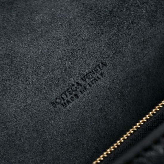 Replica di lusso Borsa 1:1 a tracolla Notturno Intrecciato Bottega Veneta Nero Imitazioni Cloni Borsa Replica a tracolla Notturno Intrecciato Bottega Veneta Nero firmate
