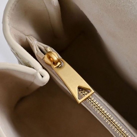 Replica di lusso Borse Alta Qualità a tracolla Notturno Intrecciato Bottega Veneta Bianco Imitazioni Cloni Borse Replica Alta Qualità a tracolla Notturno Intrecciato Bottega Veneta Bianco firmate
