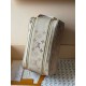 Replica di lusso Pochette cosmetica Louis Vuitton con stampa a rilievo M26191 Imitazioni Cloni Pochette cosmetica Louis Vuitton con stampa a rilievo M26191 firmate