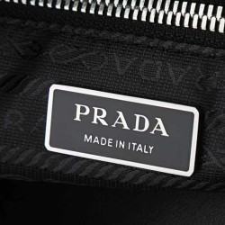Cloni Borsa a tracolla grande Prada Fold 1BC288 Nera/Marrone firmate