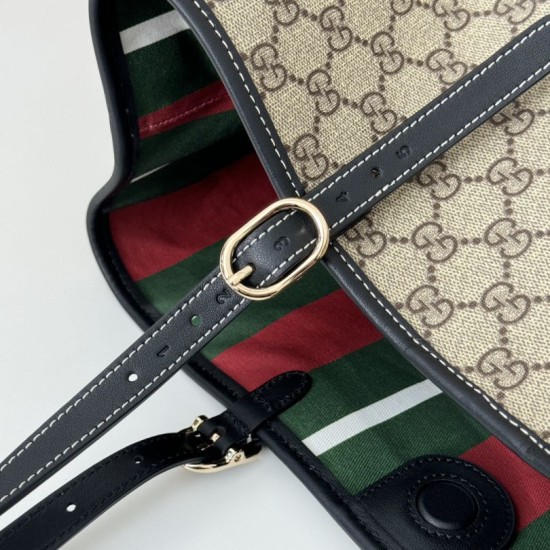 Replica di lusso Borsa tote grande Gucci 815213 emblema GG e manici superiori Nero Imitazioni Imitazioni Cloni Borsa tote grande Gucci 815213 emblema GG e manici superiori Nero Imitazioni firmate