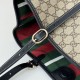 Replica di lusso Borsa tote grande Gucci 815213 emblema GG e manici superiori Nero Imitazioni Imitazioni Cloni Borsa tote grande Gucci 815213 emblema GG e manici superiori Nero Imitazioni firmate