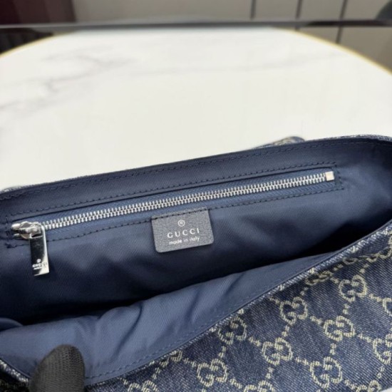 Replica di lusso Borse a tracolla media Gucci 874744 Madison Denim GG blu scuro Imitazioni Cloni Borse Replica a tracolla media Gucci 874744 Madison Denim GG blu scuro firmate