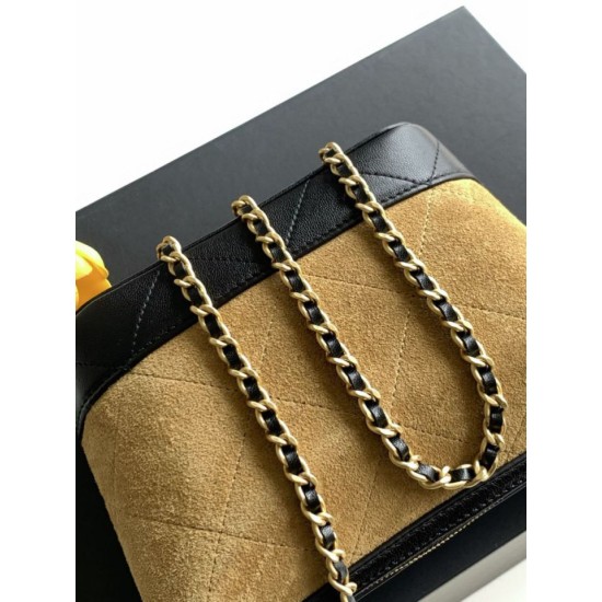 Replica di lusso Pochette Chanel AP5187 Mini Coco Base con catena in camoscio marrone Imitazioni Cloni Pochette Chanel AP5187 Mini Coco Base con catena in camoscio marrone firmate