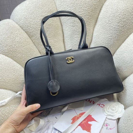 Replica di lusso Borsa da bowling grande Chanel AS6211 nera e oro Imitazioni Cloni Borsa da bowling grande Chanel AS6211 nera e oro firmate