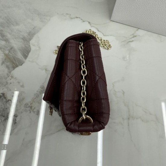 Replica di lusso Borse Dior My Tender Dior Top Handle Mini Chain Bag Borgogna Imitazioni Cloni Borse Dior My Tender Dior Top Handle Mini Chain Bag Borgogna firmate