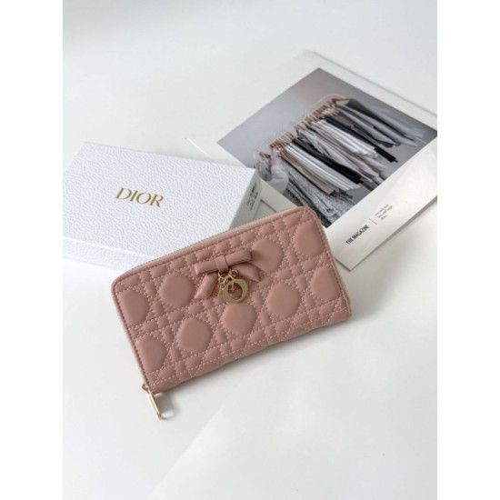 Replica di lusso Portafoglio Dior My Dior con farfalle Rosa Imitazioni Cloni Portafoglio Dior My Dior con farfalle Rosa firmate