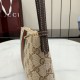 Cloni Borsa Replica a tracolla piccola Gucci 867130 Horsebit Web Tela GG marrone firmate