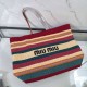 Replica di lusso Borsa tote a righe rafia Miu Miu 5BG228 lavorata all'uncinetto Imitazioni Cloni Borsa tote a righe rafia Miu Miu 5BG228 lavorata all'uncinetto firmate