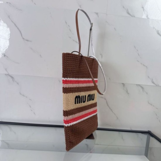 Replica di lusso Borsa tote Miu Miu crochet rafia 5BG248 con ricami verticali Imitazioni Cloni Borsa tote Miu Miu crochet rafia 5BG248 con ricami verticali firmate