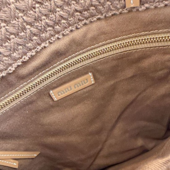Replica di lusso Borsa tote Miu Miu crochet rafia 5BG248 con ricami verticali Imitazioni Cloni Borsa tote Miu Miu crochet rafia 5BG248 con ricami verticali firmate