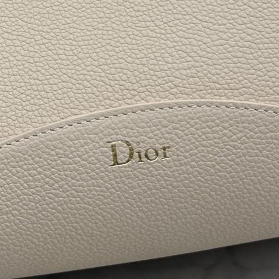 Replica di lusso Borsa a secchiello medio Dior Medalillon M1532 Beige Imitazioni Cloni Borsa a secchiello medio Dior Medalillon M1532 Beige firmate