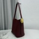 Replica di lusso Borsa a secchiello medio Dior Médaillon M1532 Borgogna Imitazioni Cloni Borsa a secchiello medio Dior Médaillon M1532 Borgogna firmate