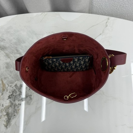 Replica di lusso Borsa a secchiello medio Dior Médaillon M1532 Borgogna Imitazioni Cloni Borsa a secchiello medio Dior Médaillon M1532 Borgogna firmate