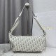 Replica di lusso Bora Pari a tracolla piccola Dior D-Journey M2416 beige/grigio Imitazioni Cloni Bora Pari replica a tracolla piccola Dior D-Journey M2416 beige/grigio firmate