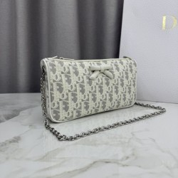 Pochette Dior Oblique Bow Chain S2504 beige/grigio Pochette Dior Oblique Bow Chain S2504 beige/grigio