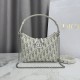Replica di lusso Borse a tracolla Dior 30 Montaigne Miss Caro Oblique beige/grigio Imitazioni Cloni Borse Replica a tracolla Dior 30 Montaigne Miss Caro Oblique beige/grigio firmate