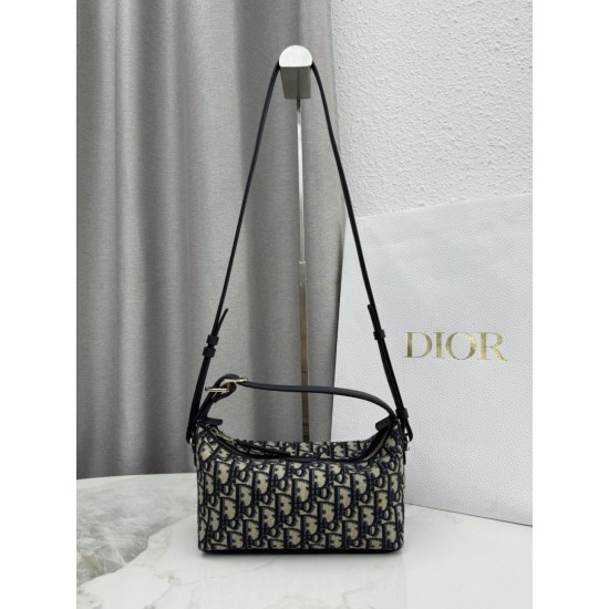 Replica di lusso Pochette Dior Nomad S2424 Oblique Blu Imitazioni Cloni Pochette Dior Nomad S2424 Oblique Blu firmate