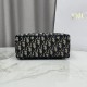 Replica di lusso Pochette Dior Nomad S2424 Oblique Blu Imitazioni Cloni Pochette Dior Nomad S2424 Oblique Blu firmate