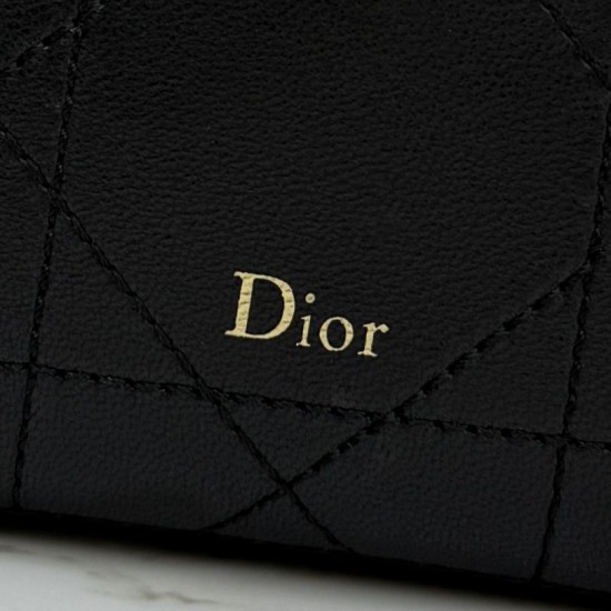 Replica di lusso Imitazioni borse griffate a mano Dior Trianon Soft Vanity Mini Chain S4613 Nera Imitazioni Cloni Imitazioni borse griffate a mano Dior Trianon Soft Vanity Mini Chain S4613 Nera firmate