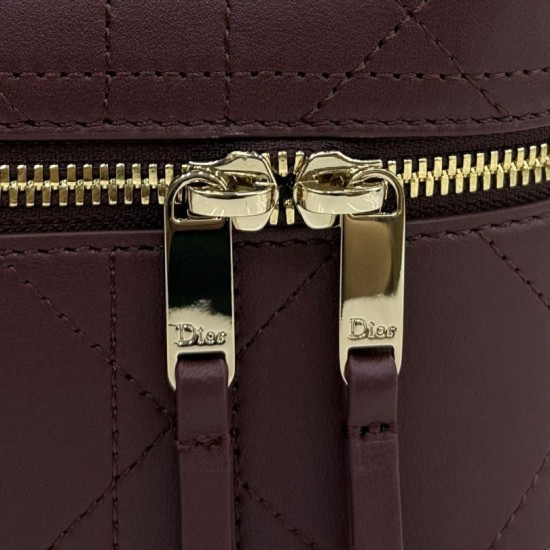 Replica di lusso Borsa a mano Dior Trianon Soft Vanity Mini Chain S4613 Borgogna Imitazioni Cloni Borsa a mano Dior Trianon Soft Vanity Mini Chain S4613 Borgogna firmate