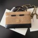 Replica di lusso Borse Imitazioni da viaggio Chanel 26P con catena AP5186 scamosciata marrone Imitazioni Cloni Borse Imitazioni da viaggio Chanel 26P con catena AP5186 scamosciata marrone firmate