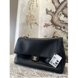 Borsa Chanel Souplissimo Maxi Flap AS6233 Nera Borsa Chanel Souplissimo Maxi Flap AS6233 Nera
