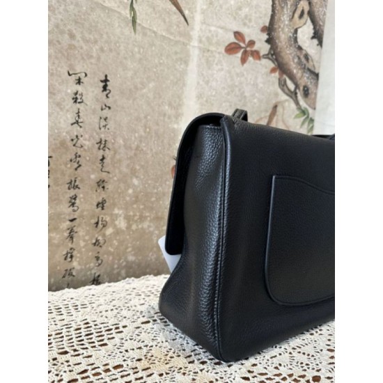 Replica di lusso Borsa Chanel Souplissimo Maxi Flap AS6233 Nera Imitazioni Cloni Borsa Chanel Souplissimo Maxi Flap AS6233 Nera firmate