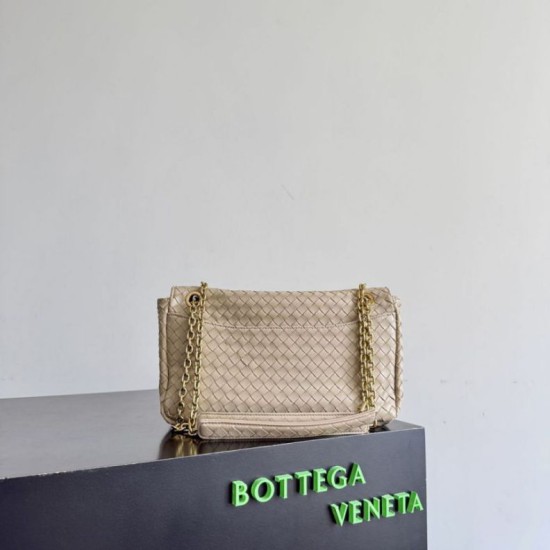 Replica di lusso Borsa a spalla Bottega Veneta Madison Intrecciato Ecru-Muse Imitazioni Cloni Borsa a spalla Bottega Veneta Madison Intrecciato Ecru-Muse firmate