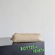 Replica di lusso Borsa a spalla Bottega Veneta Madison Intrecciato Ecru-Muse Imitazioni Cloni Borsa a spalla Bottega Veneta Madison Intrecciato Ecru-Muse firmate