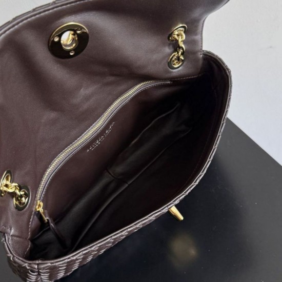 Replica di lusso Borse Imitazioni a tracolla Madison di Bottega Veneta intrecciata Borgogna Imitazioni Cloni Borse Imitazioni a tracolla Madison di Bottega Veneta intrecciata Borgogna firmate