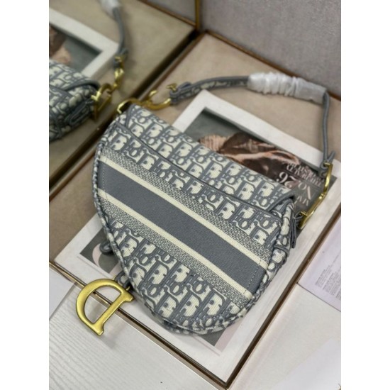 Replica di lusso Borsa 1:1 a tracolla Dior Saddle Oblique ricamata grigia Imitazioni Cloni Borsa Replica a tracolla Dior Saddle Oblique ricamata grigia firmate